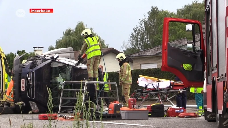 Vrouw zwaargewond bij verkeersongeval in Meerbeke