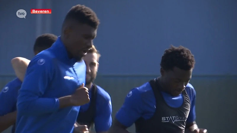 Aanwinst Aaron Tshibola traint eerste keer mee, ook nieuwe spits aangekomen