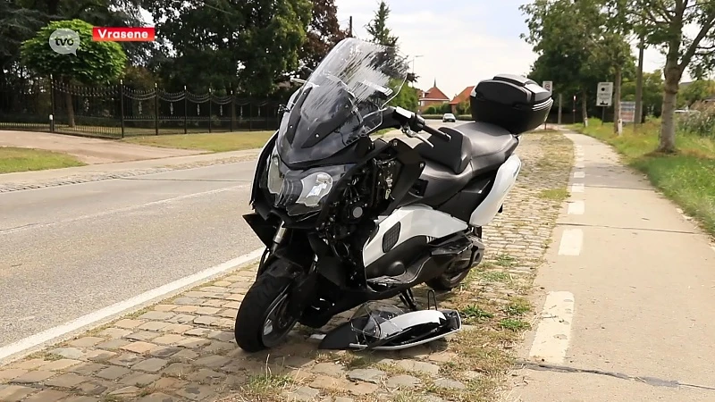 Motorrijder zwaargewond na val bij verkeersdrempel in Vrasene