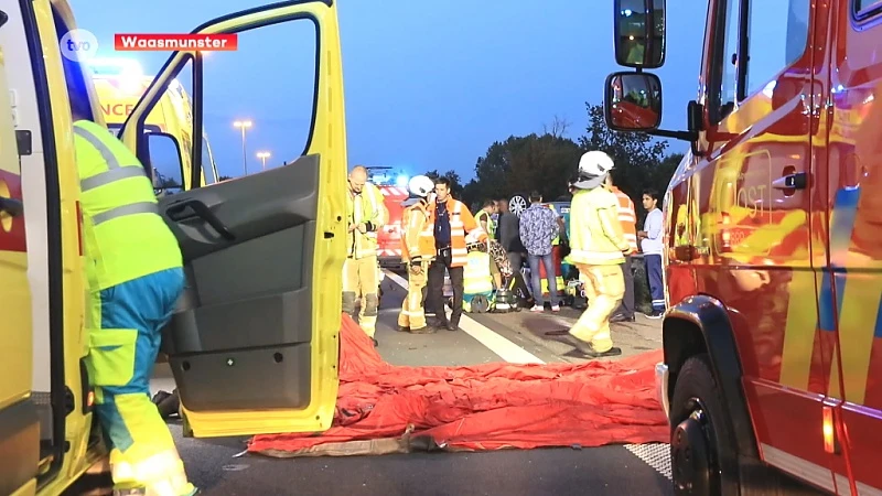 Dodelijk slachtoffer en 4 gewonden bij zwaar verkeersongeval op E17 in Waasmunster