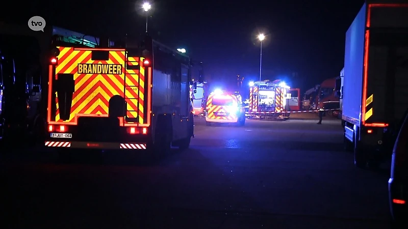 Aalst: vat valt om, 2.000 liter chemische vloeistof ontsnapt