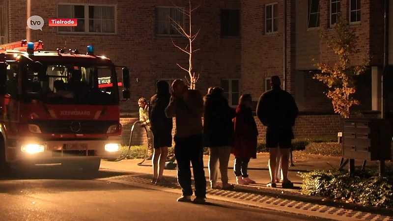 Tielrode: Brand in appartementsgebouw, bewoners geëvacueerd