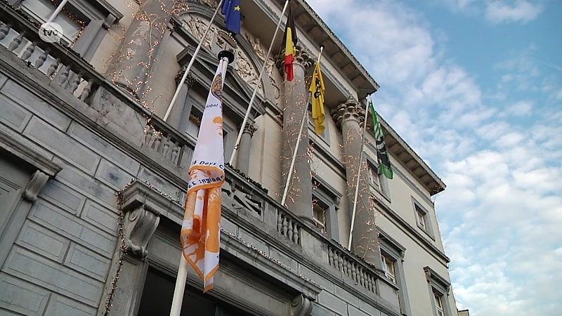 Aalst kleurt oranje om geweld tegen vrouwen te stoppen