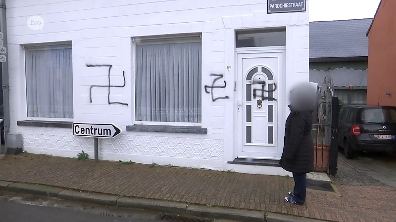 Opnieuw hakenkruisen op huizen in Denderleeuw: "Dit is niet normaal"