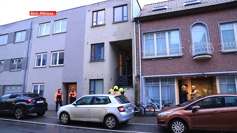 Sint-Niklaas: Politie moet tussenkomen bij ruzie tussen 3 mannen in appartement in Knaptandstraat