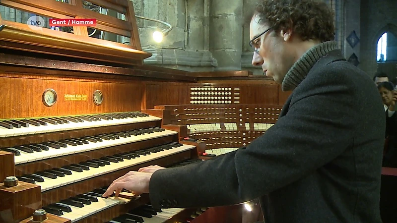 Vanaf 15 januari bespeelt Waaslander Nicolas De Troyer het orgel van Sint-Baafs