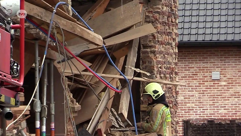 Zandbergen: gevel en plafond storten in, vijftiger zwaargewond