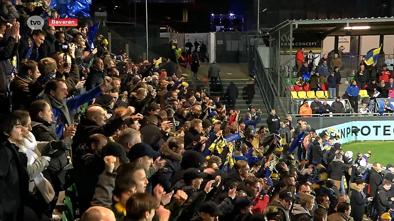 Waasland-Beveren doet geste naar 12de man in strijd om behoud