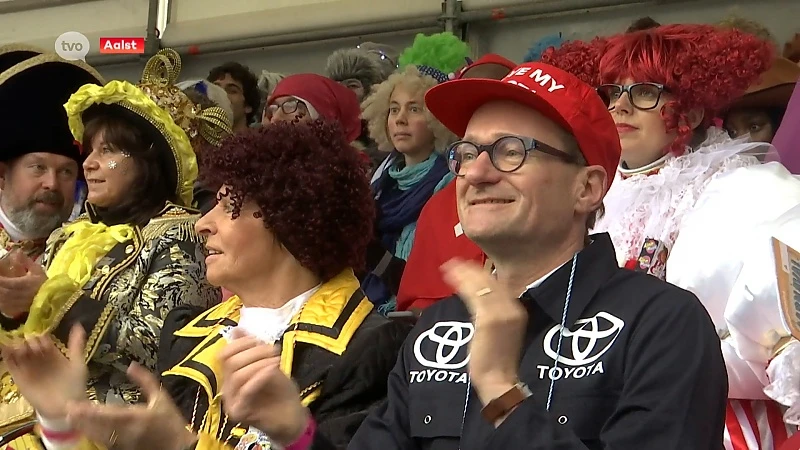 Weyts begrijpt carnaval als geen ander: "Ik sta hier vandaag om met mezelf te lachen"