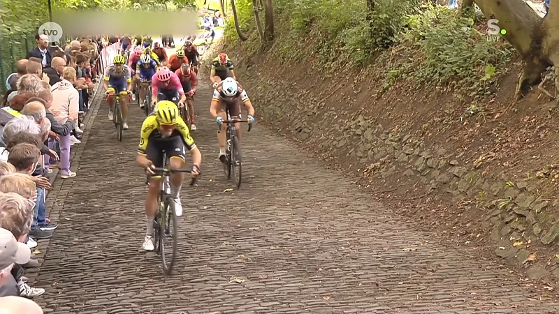 Geraardsbergen blijft de komende drie jaar de aankomstplaats van de BinckBank Tour