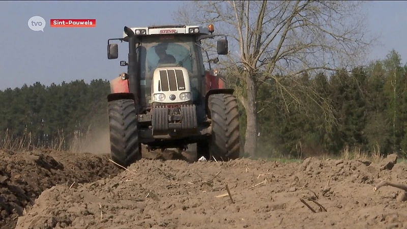 Landbouwers vragen structurele oplossing om oppervlaktewater langer vast te houden