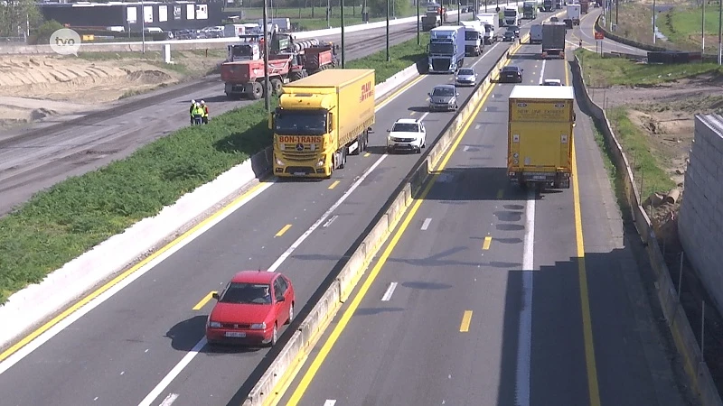 Wegwerkzaamheden gestart op E17 tussen Zwijndrecht en Kruibeke