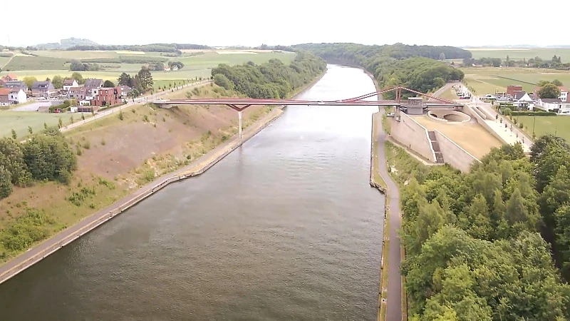 Hoofdafbeelding voor artikel Brug Van Vroenhoven