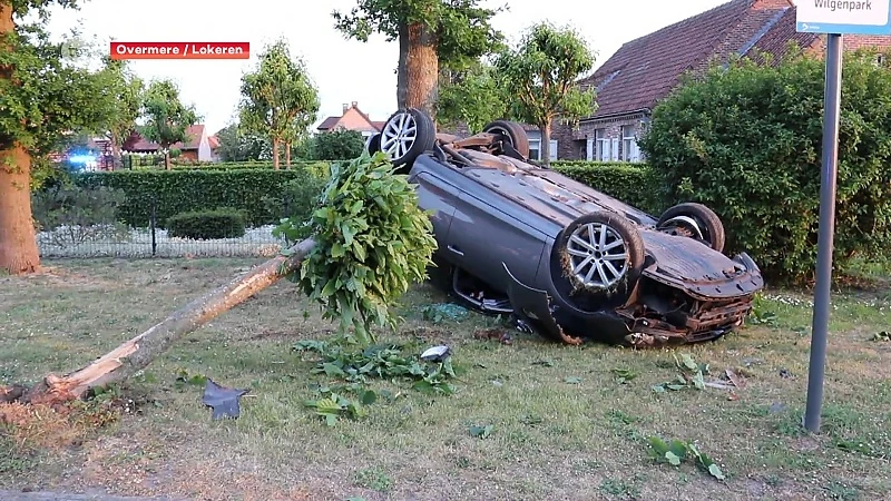 Derde achtervolging in minder dan een week tijd eindigt met crash tegen boom in Overmere