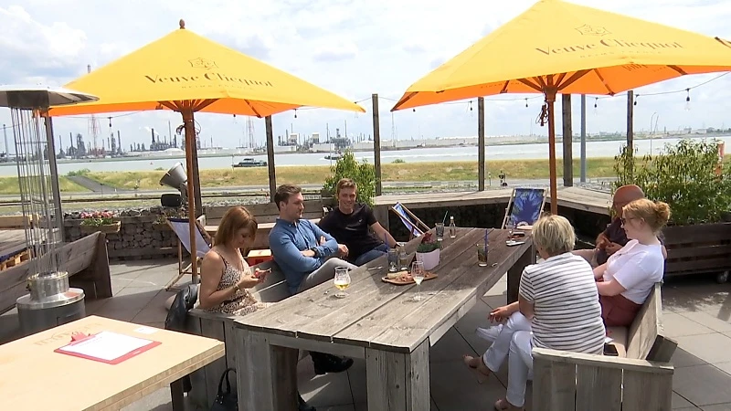 'Coronaproof' aperitieven met uitzicht op de haven, in Beveren kan dat