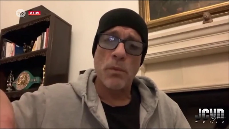 Acteur Jean-Claude Van Damme lovend voor OLV Aalst en zorgpersoneel in videoboodschap