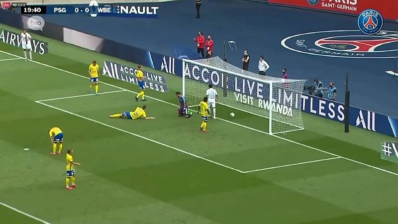 Waasland-Beveren krijgt er 7 om de oren van PSG