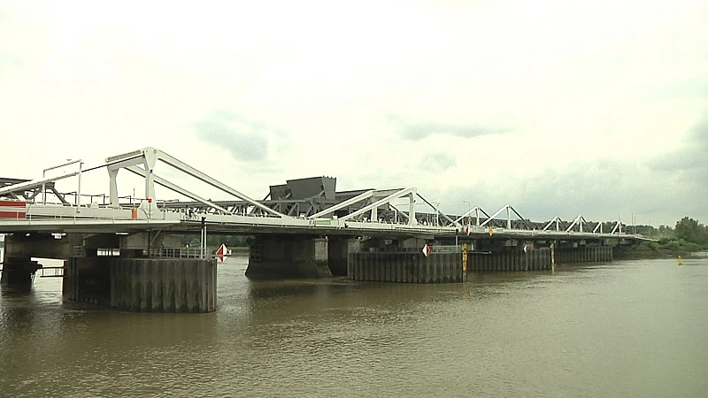 Scheldebrug vannacht even afgesloten