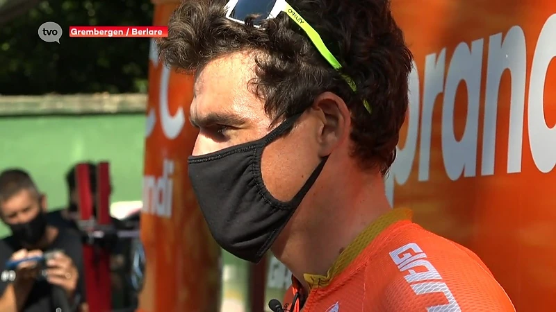Van Avermaet en broers Naesen aan start van Strade Bianche, eerste grote koers in maanden