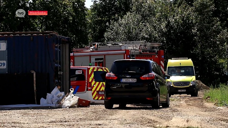 Moerbeke: Bouwvakker komt om het leven na val door schacht