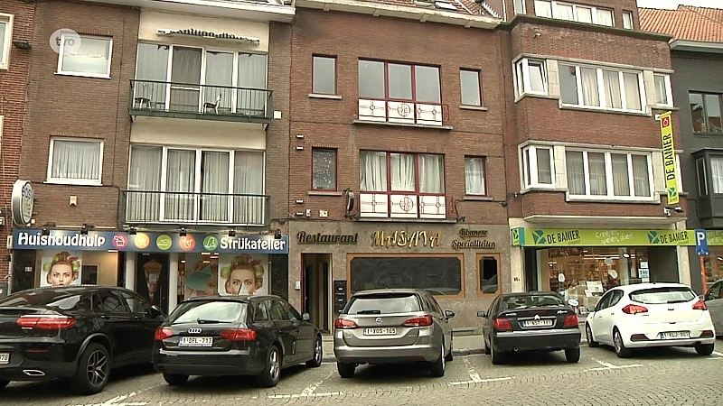 Jongeren vallen flat binnen en spuiten met traangas in hartje Aalst