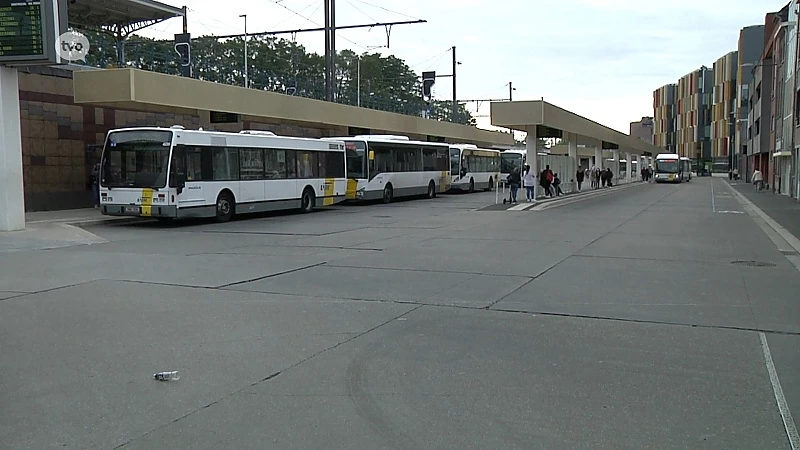 Beheersbare drukte op openbaar vervoer in Aalst