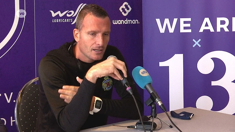 Nicky Hayen na verlies tegen Beerschot: "Gebrek aan maturiteit kost ons veel punten"