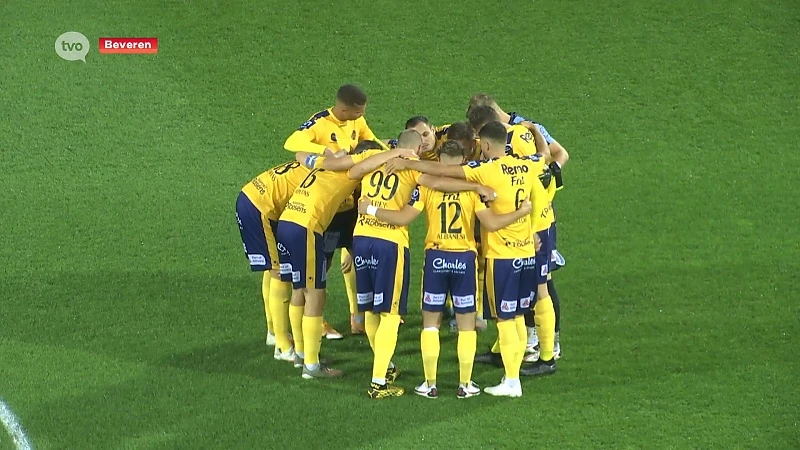 Waasland-Beveren klopt Petegem met 3-0 en bekert voort