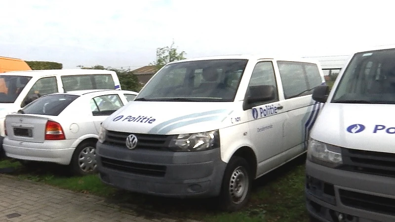 Afgedankte politievoertuigen krijgen tweede leven in Dendermonde