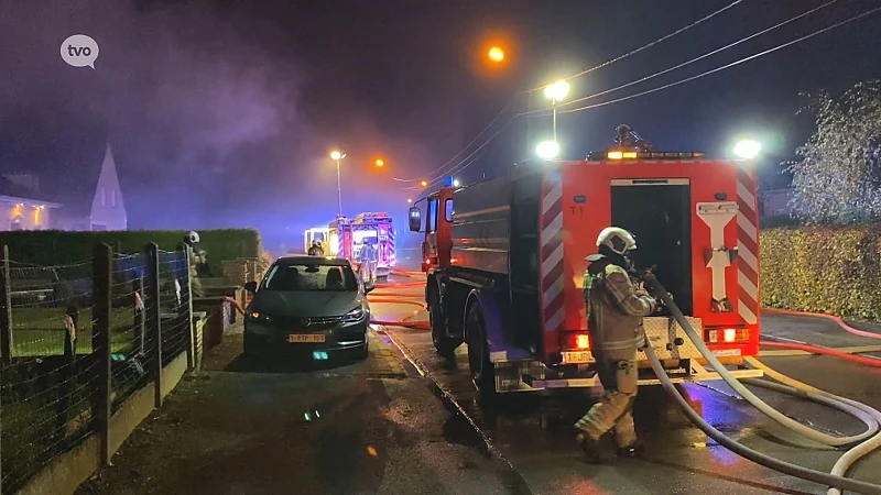 Garage uitgebrand in Benedenstraat te Bavegem