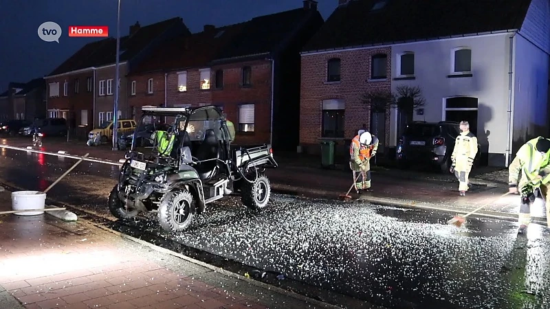 Hamme: Gator knalt tegen geparkeerde auto, bestuurder naar ziekenhuis