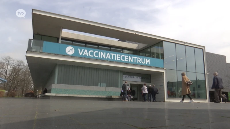 Vaccinatiecentra komen op kruissnelheid en werken liever met eigen reservelijsten