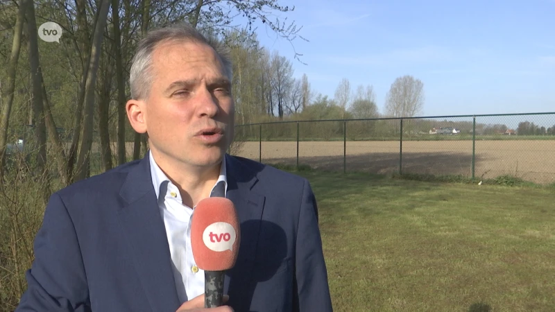 Minister Diependaele start opheffingsprocedure van bescherming Boelwerfkraan in Temse