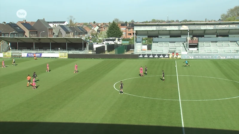 Doelvrouw Eendracht Aalst Ladies scoort