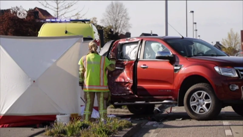 Sint-Niklaas: Motorrijder komt om het leven na botsing tegen pick-up