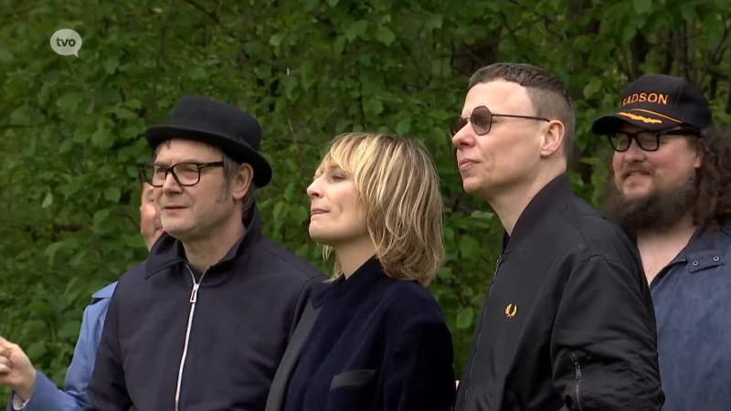Hooverphonic vertrokken naar Rotterdam voor het Eurosongfestival