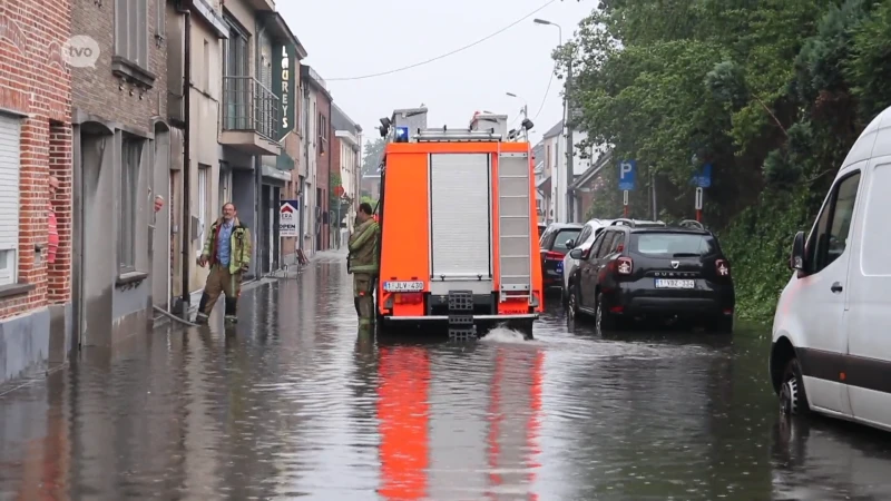 Water in huizen in Berlare na hevige regenval