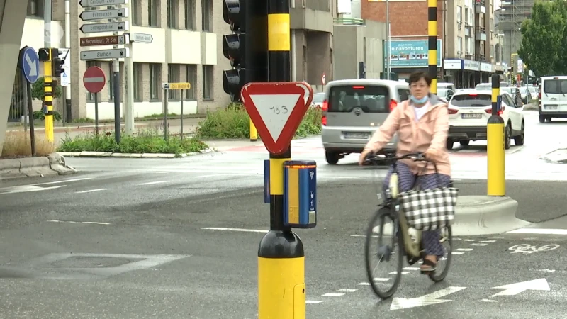 Vanaf morgen 'groen vierkant' aan gevaarlijk kruispunt in Sint-Niklaas