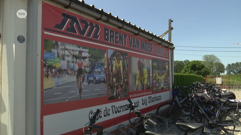 Laatste dag van de Tour in nieuw supporterscafé van Brent Van Moer