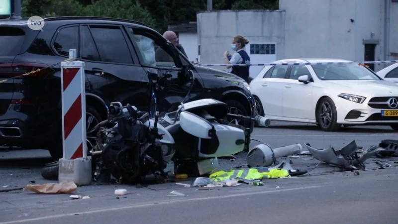 Nederlandse motoragent in levensgevaar na botsing in Stekene