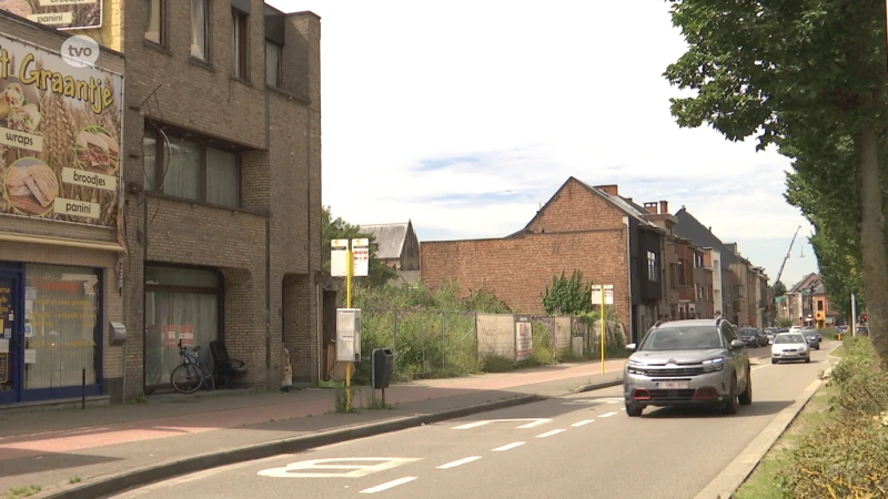 Speciale eenheden vallen twee woningen binnen in Aalst, mogelijk misplaatste grap