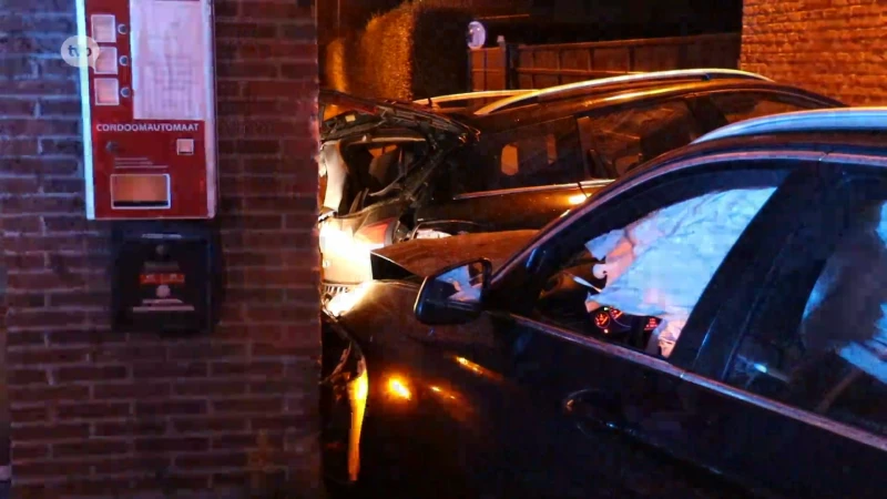 Dronken autobestuurder botst op geparkeerde wagen in Berlare