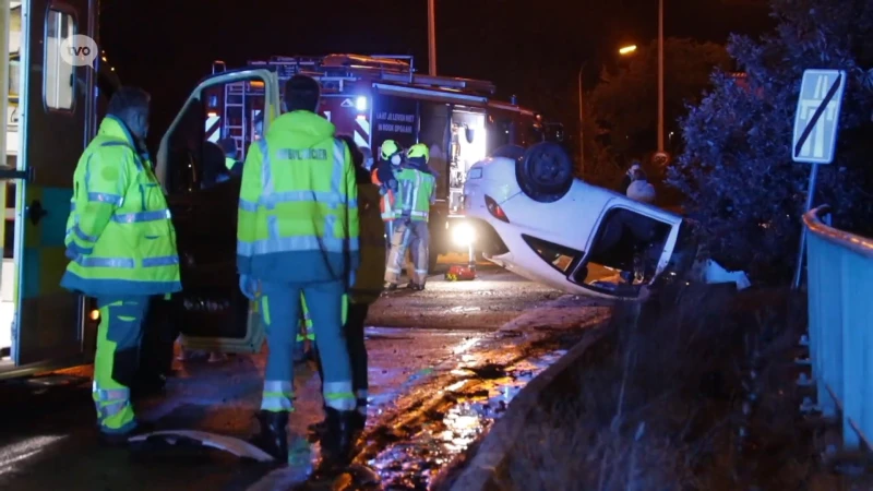 Vijf gewonden bij ongeval op klaverblad in Sint-Niklaas