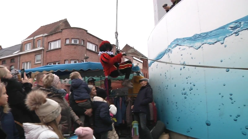 Aalst verstrengt opnieuw: mondmaskerplicht tijdens jaarmarkt en coronapas voor eetfestijnen