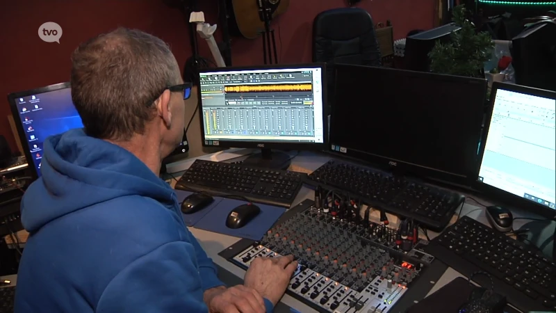 DJ Robbe van MNL kan opnieuw hitradio maken vanuit zijn studio in Stekene