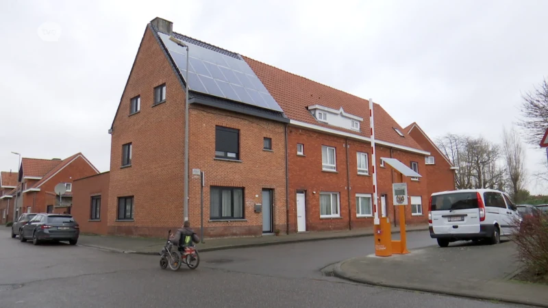 Slagbomen zijn nieuwe stap in verkeersveiliger maken van alle schoolomgevingen in Zele