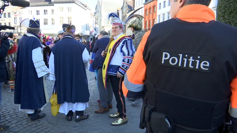 Aalst viert cafeekescarnaval: politie en security leiden alles in goede banen