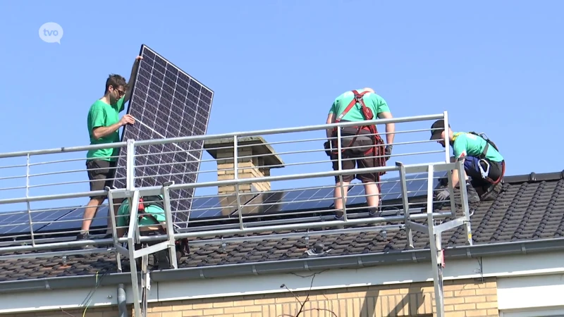 Denderstreek installeert zonnepanelen op sociale huurwoningen in Zottegem