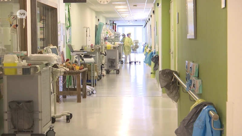 Hoofdafbeelding voor artikel AZ Sint-Blasius moet opnieuw…