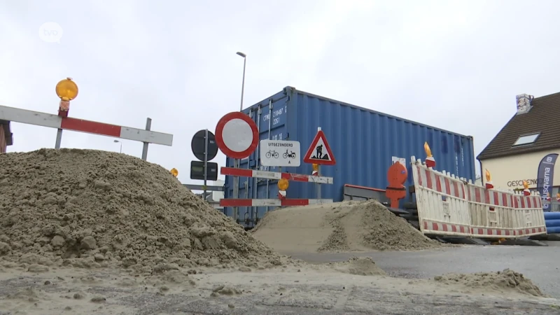 Sint-Gillis-Waas plaatst containers en zandheuvels nadat bestuurders wegenwerken massaal negeren